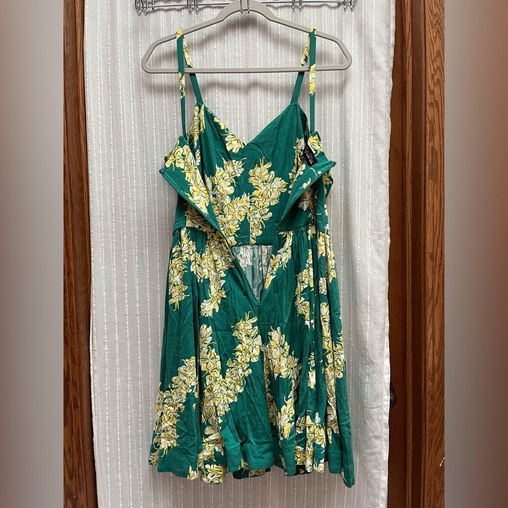 Trashy Diva Green Floral Midi Dress with Yellow Blossom Print size 12 - Picture 3 of 7